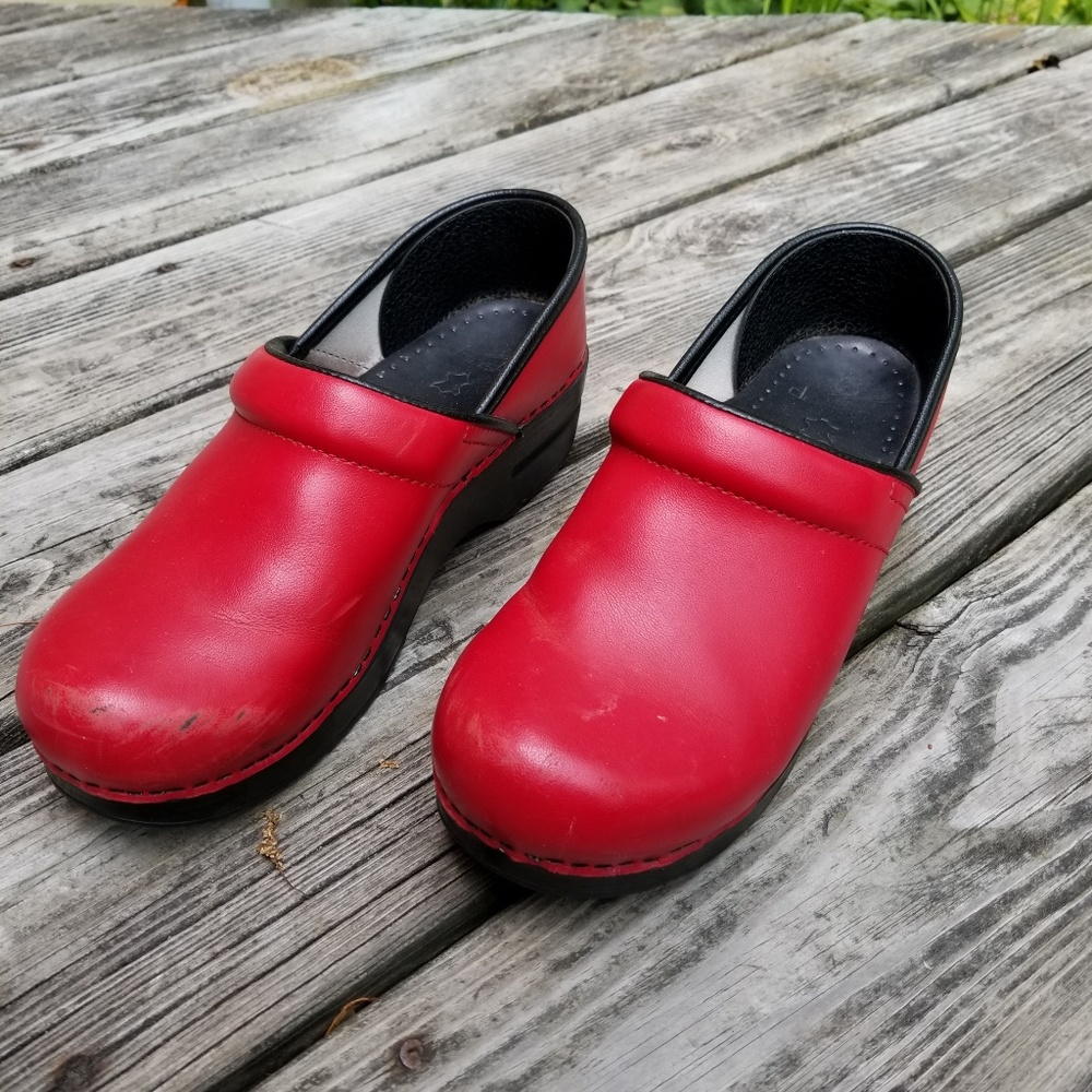 Red Dansko Clogs Size 39